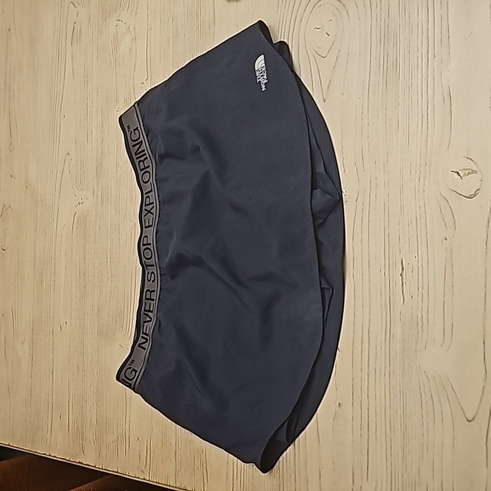 Northface flashdry skort size large